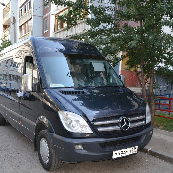 Mercedes Sprinter 515 Premium, черный