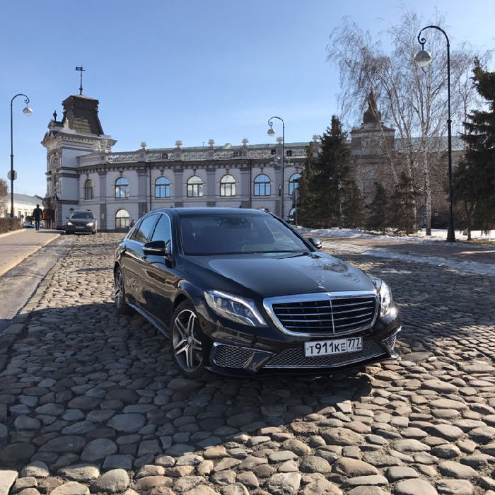 Mercedes S (222), черный