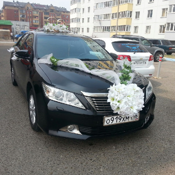 Toyota Camry, черный