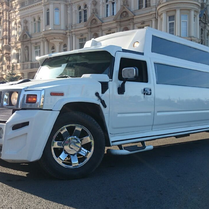 Hummer Mega