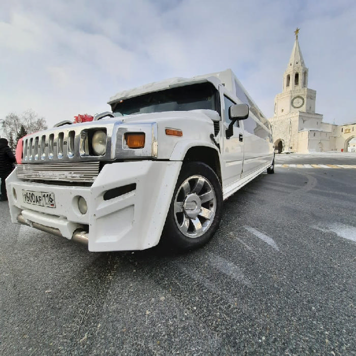 Hummer Mega