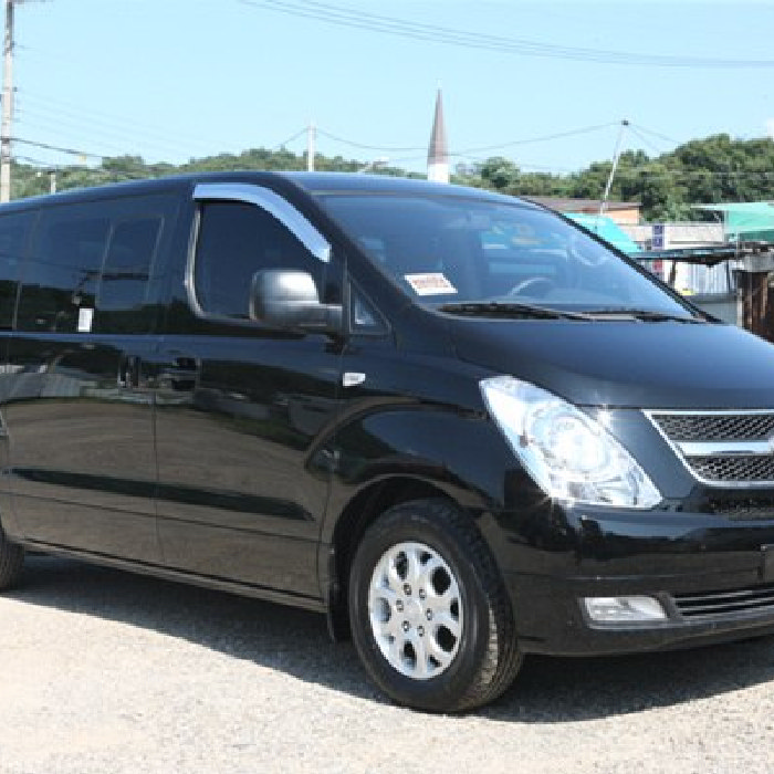 Hyundai Grand Starex, черный