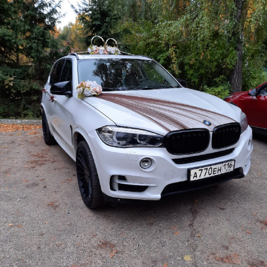 BMW X5, белый